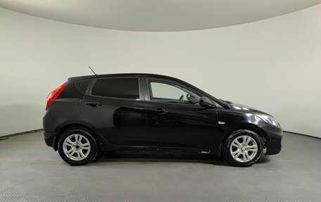 Hyundai Solaris II рестайлинг, 2013 год, 635 000 рублей, 5 фотография
