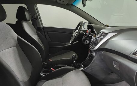 Hyundai Solaris II рестайлинг, 2013 год, 635 000 рублей, 13 фотография