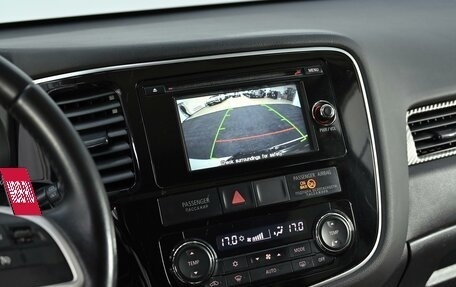 Mitsubishi Outlander III рестайлинг 3, 2013 год, 1 105 000 рублей, 10 фотография