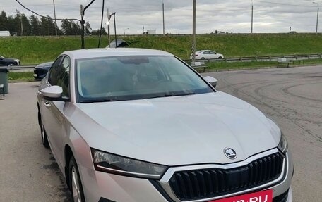 Skoda Octavia IV, 2020 год, 2 100 000 рублей, 1 фотография