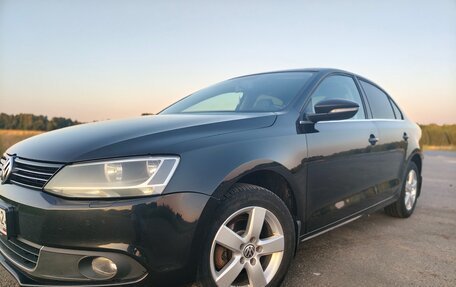 Volkswagen Jetta VI, 2013 год, 860 000 рублей, 8 фотография