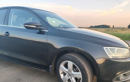Volkswagen Jetta VI, 2013 год, 860 000 рублей, 7 фотография