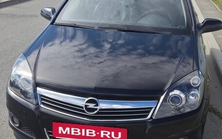 Opel Astra H, 2008 год, 560 000 рублей, 2 фотография