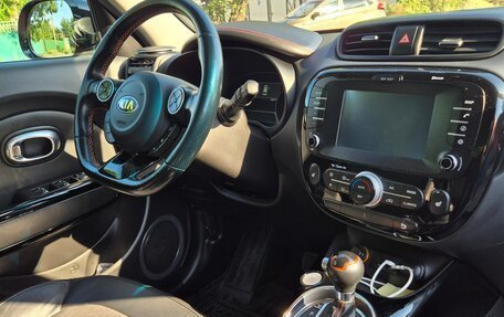 KIA Soul II рестайлинг, 2016 год, 1 650 000 рублей, 14 фотография