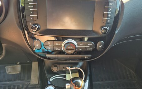 KIA Soul II рестайлинг, 2016 год, 1 650 000 рублей, 16 фотография