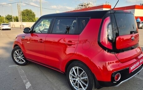 KIA Soul II рестайлинг, 2016 год, 1 650 000 рублей, 9 фотография