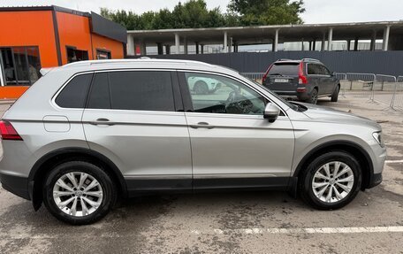 Volkswagen Tiguan II, 2017 год, 2 070 000 рублей, 4 фотография