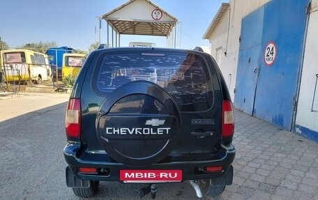 Chevrolet Niva I рестайлинг, 2005 год, 450 000 рублей, 30 фотография
