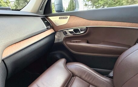 Volvo XC90 II рестайлинг, 2018 год, 3 400 000 рублей, 16 фотография
