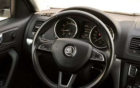 Skoda Yeti I рестайлинг, 2016 год, 1 538 000 рублей, 14 фотография