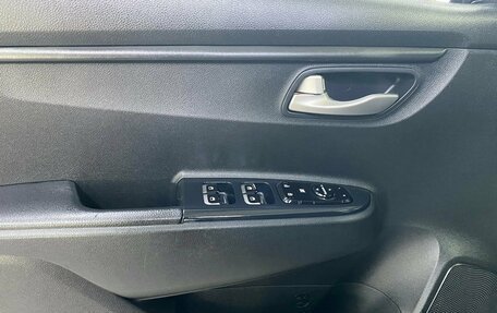 KIA Rio IV, 2017 год, 1 247 620 рублей, 6 фотография