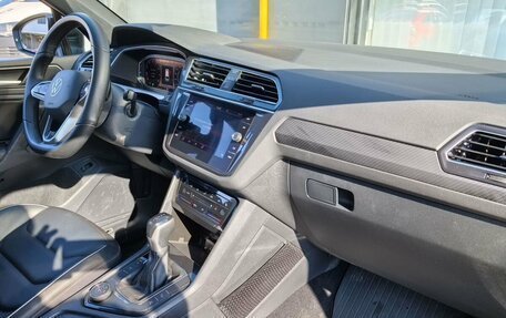 Volkswagen Tiguan II, 2021 год, 4 100 000 рублей, 11 фотография