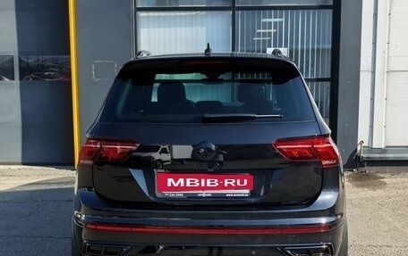 Volkswagen Tiguan II, 2021 год, 4 100 000 рублей, 5 фотография
