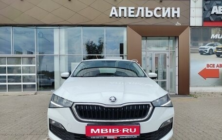 Skoda Rapid II, 2021 год, 1 370 000 рублей, 2 фотография