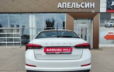 Skoda Rapid II, 2021 год, 1 370 000 рублей, 17 фотография