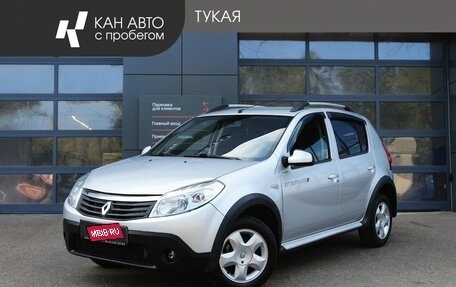Renault Sandero I, 2013 год, 699 000 рублей, 1 фотография