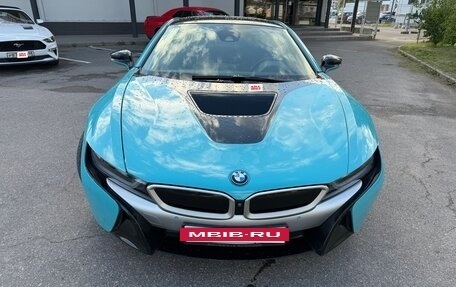 BMW i8 I рестайлинг, 2016 год, 4 800 000 рублей, 2 фотография