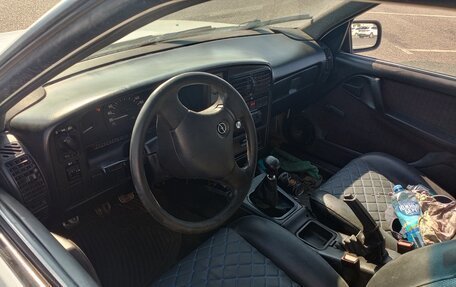 Opel Omega A, 1991 год, 175 000 рублей, 6 фотография