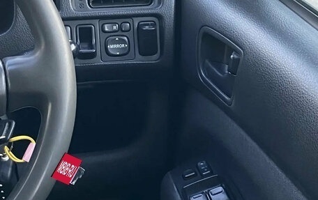 Toyota Probox I, 2004 год, 550 000 рублей, 10 фотография