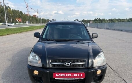 Hyundai Tucson III, 2008 год, 750 000 рублей, 3 фотография