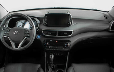 Hyundai Tucson III, 2020 год, 2 375 000 рублей, 12 фотография