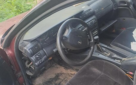 Opel Omega B, 1996 год, 130 000 рублей, 3 фотография