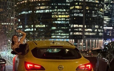 Opel Astra J, 2012 год, 800 000 рублей, 9 фотография