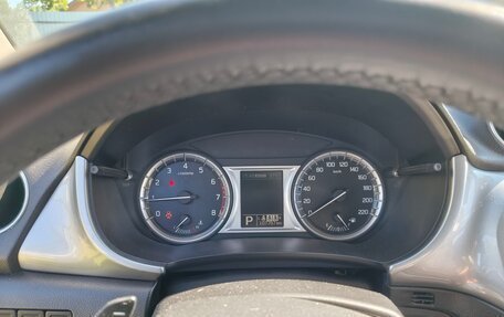 Suzuki Vitara II рестайлинг, 2015 год, 1 800 000 рублей, 8 фотография