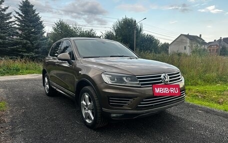 Volkswagen Touareg III, 2012 год, 1 980 000 рублей, 3 фотография