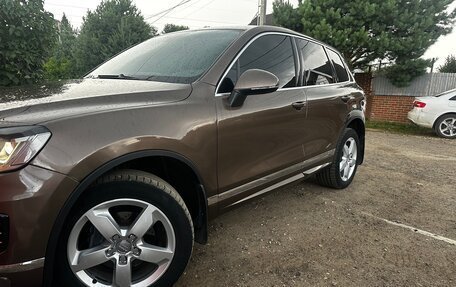 Volkswagen Touareg III, 2012 год, 1 980 000 рублей, 11 фотография