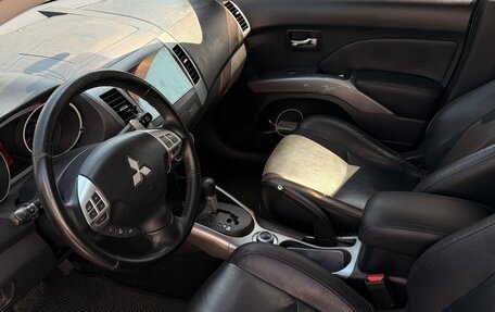 Mitsubishi Outlander III рестайлинг 3, 2008 год, 1 290 000 рублей, 7 фотография