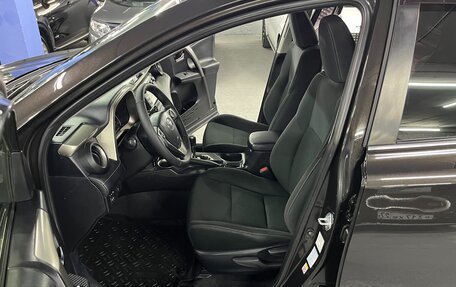 Toyota RAV4, 2015 год, 1 965 000 рублей, 17 фотография