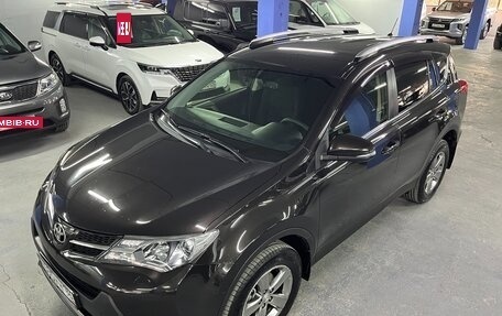Toyota RAV4, 2015 год, 1 965 000 рублей, 8 фотография