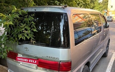 Toyota Regius, 1999 год, 500 000 рублей, 3 фотография