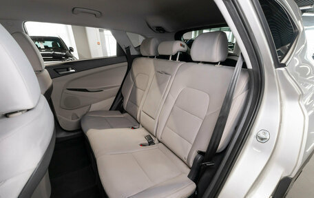Hyundai Tucson III, 2019 год, 1 860 000 рублей, 12 фотография