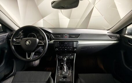 Skoda Superb III рестайлинг, 2016 год, 1 659 000 рублей, 14 фотография