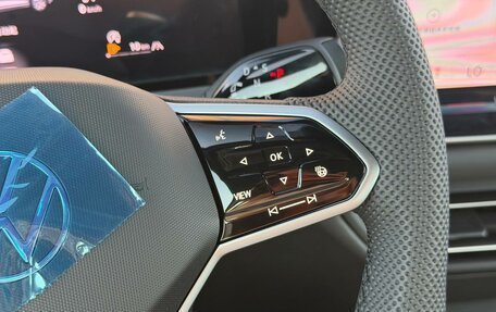 Volkswagen Tiguan, 2026 год, 4 620 000 рублей, 39 фотография