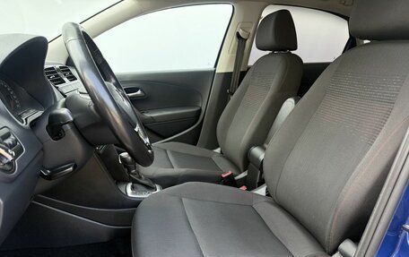 Volkswagen Polo VI (EU Market), 2017 год, 900 000 рублей, 10 фотография