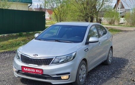 KIA Rio III рестайлинг, 2015 год, 890 000 рублей, 1 фотография