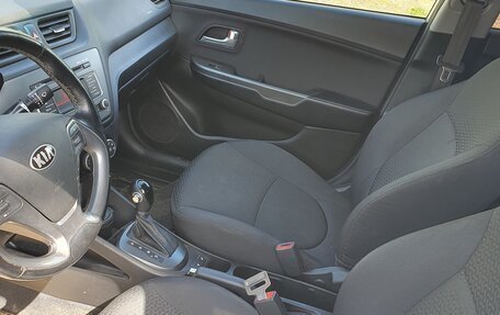 KIA Rio III рестайлинг, 2015 год, 890 000 рублей, 10 фотография