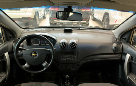 Chevrolet Aveo III, 2010 год, 380 000 рублей, 18 фотография