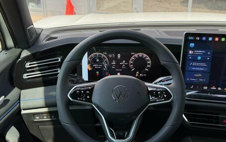 Volkswagen Tiguan, 2026 год, 4 590 000 рублей, 18 фотография