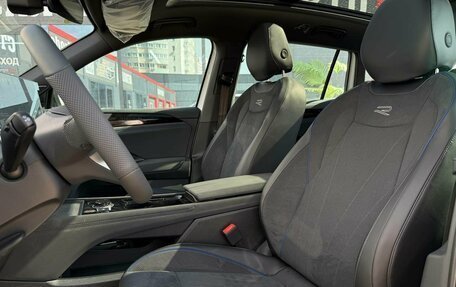 Volkswagen Tiguan, 2026 год, 4 590 000 рублей, 20 фотография