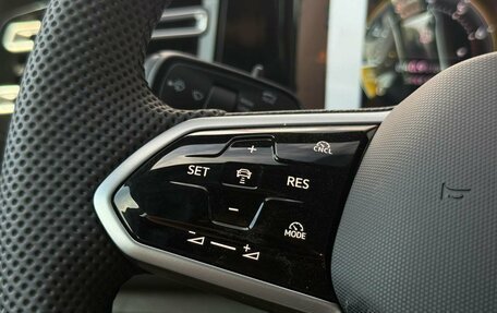 Volkswagen Tiguan, 2026 год, 4 590 000 рублей, 37 фотография