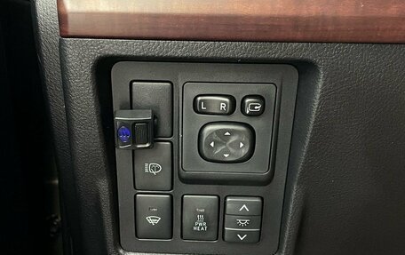 Toyota Land Cruiser Prado 150 рестайлинг 2, 2014 год, 3 580 000 рублей, 18 фотография