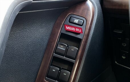 Toyota Land Cruiser Prado 150 рестайлинг 2, 2014 год, 3 580 000 рублей, 17 фотография