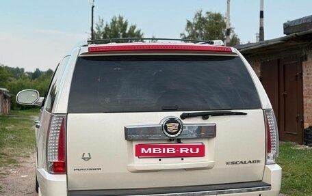 Cadillac Escalade III, 2013 год, 2 400 000 рублей, 4 фотография