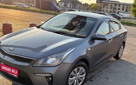 KIA Rio IV, 2018 год, 1 074 000 рублей, 11 фотография