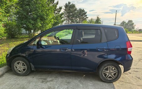 Honda Fit III, 2002 год, 310 000 рублей, 6 фотография