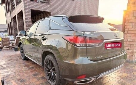 Lexus RX IV рестайлинг, 2021 год, 5 700 000 рублей, 5 фотография